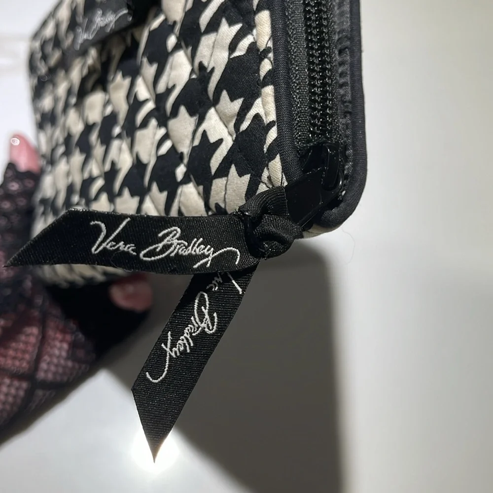 VERA BRADLEY Wallet, Black Print - Picture 2 of 7